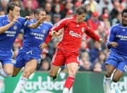 开云平台-赛道与绿茵的交响，当F1街道赛焦点战遇见贝蒂斯鏖战亚特兰大