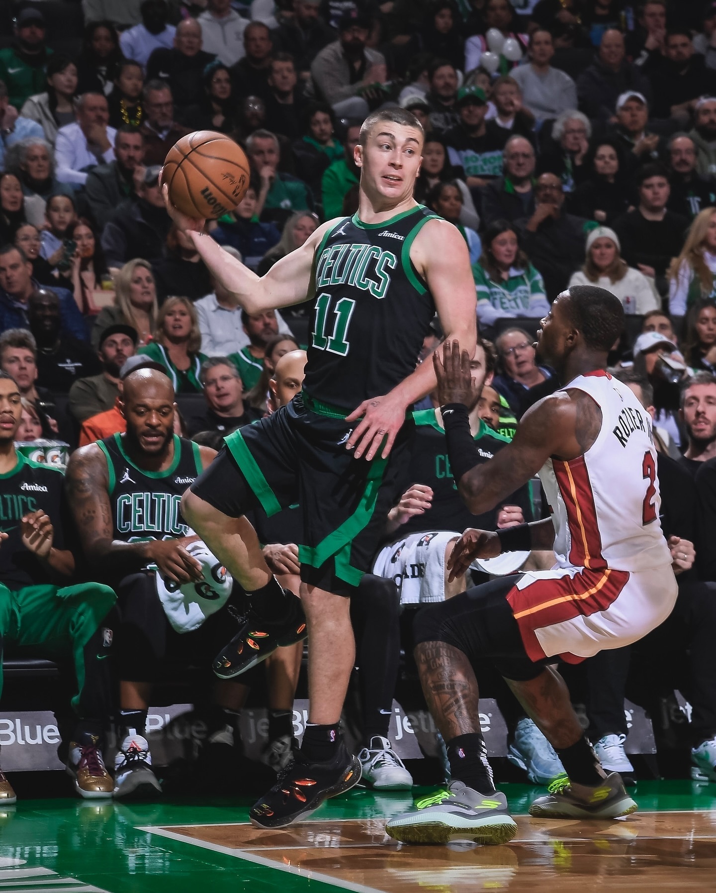 包含日本男篮逆转凯尔特人B队，阿德巴约爆发神勇的词条