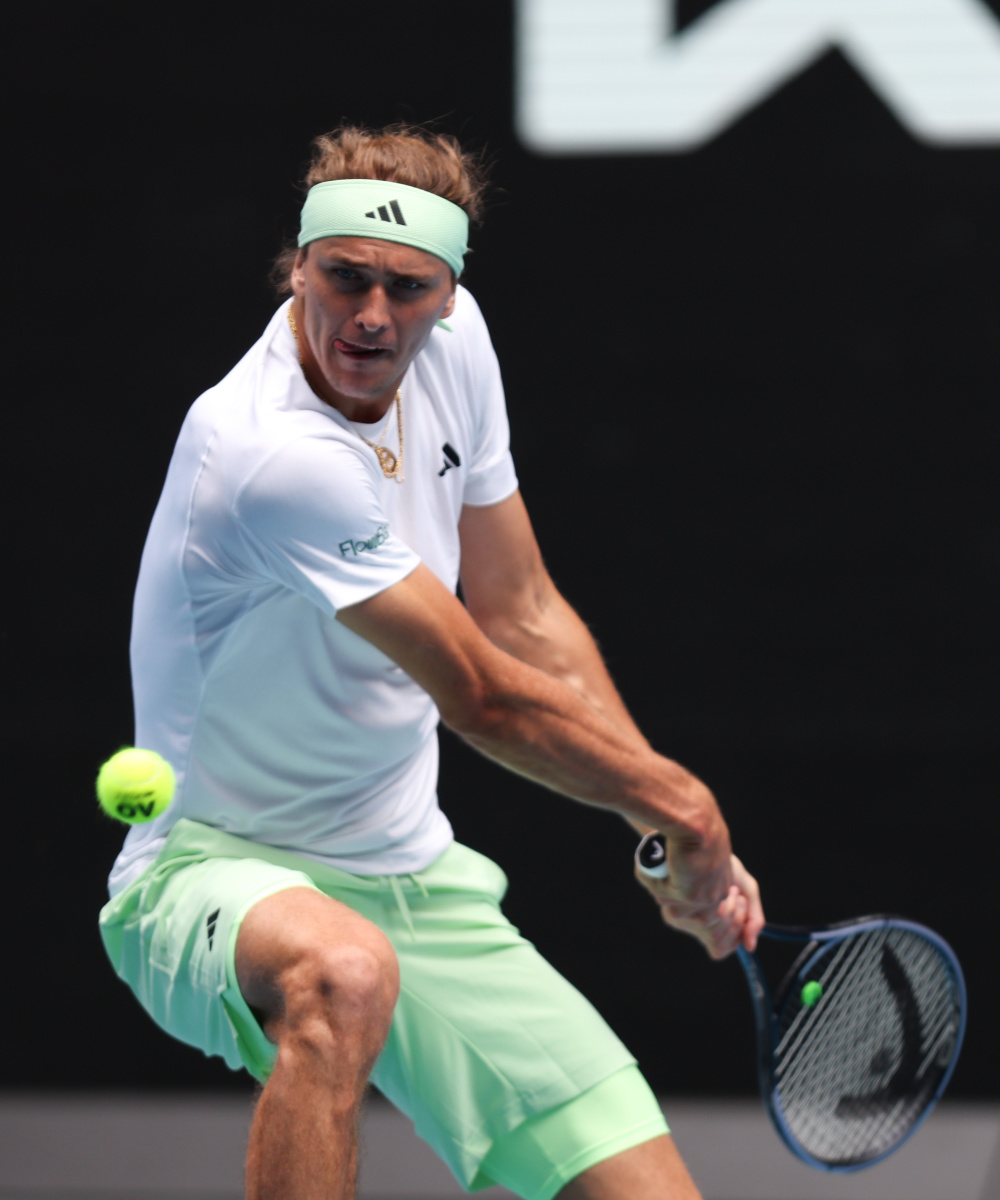 美国网球队力克世界网球队,兹维列夫制霸全场的简单介绍 美国网球队力克世界网球队,兹维列夫制霸全场的简单介绍