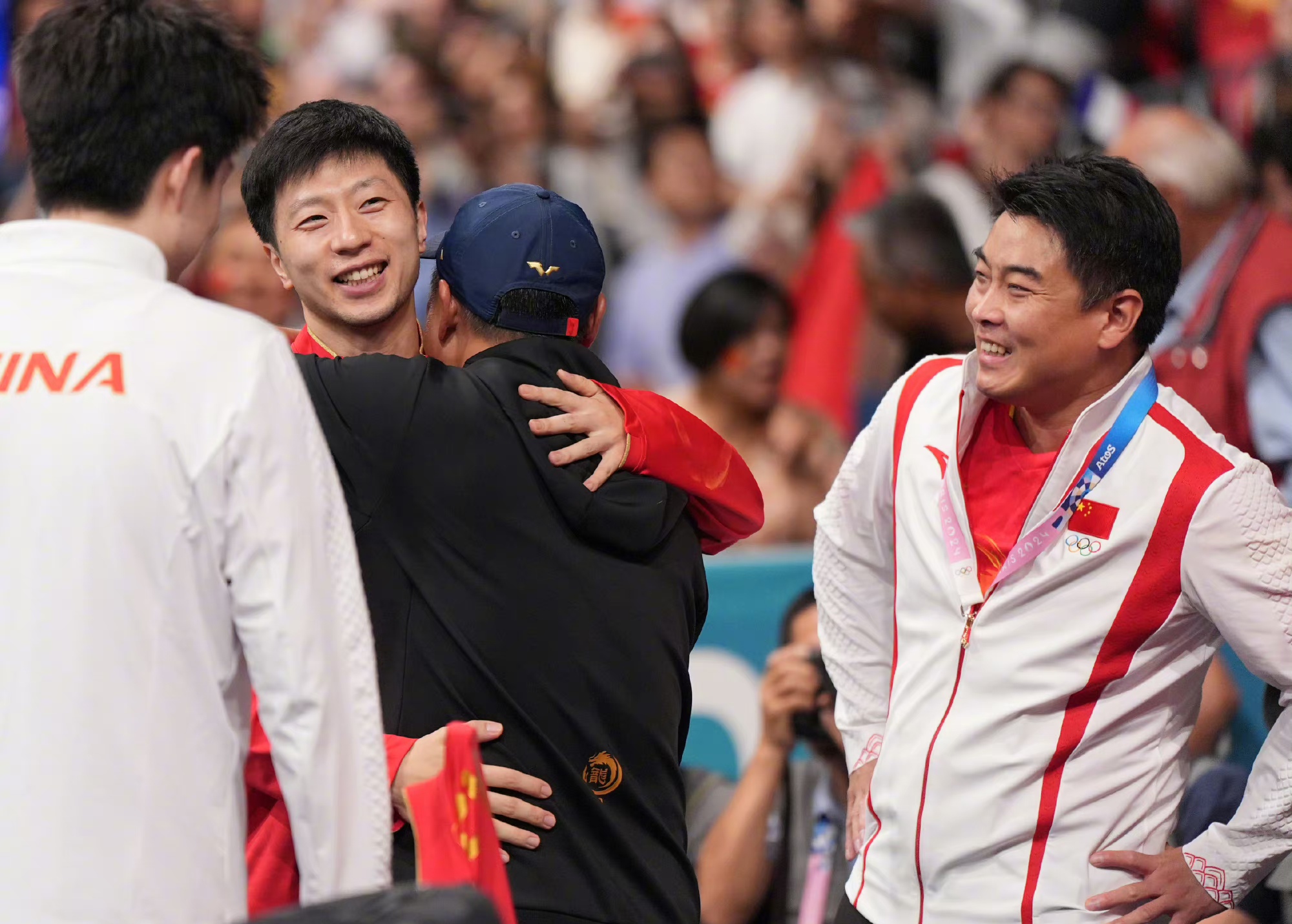 中国队横扫波兰队，马龙扛起全队