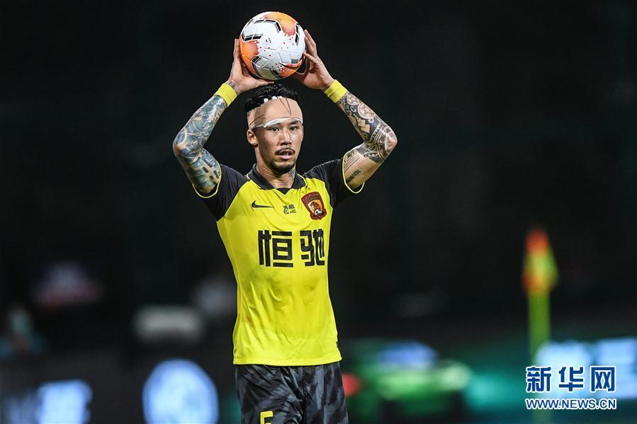 包含广州恒大-力克深圳佳兆业，豪取四连胜的词条