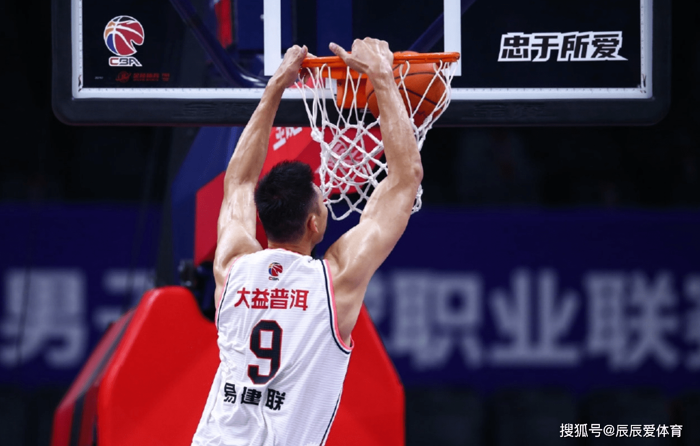 天津队翻盘快船,易建联带队取胜 天津队翻盘快船,易建联带队取胜