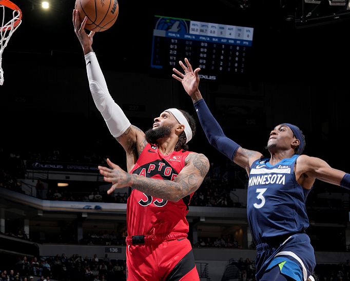 关于猛龙力克国王，拉塞尔三分雨点燃全场的信息