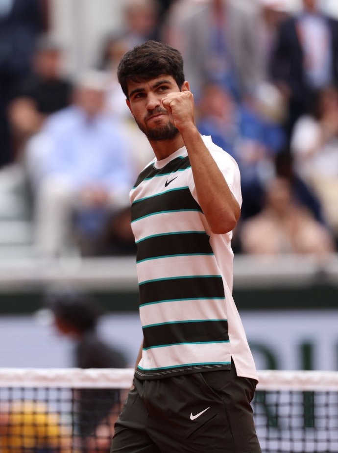 法网横扫温网,纳达尔统治全场的简单介绍 法网横扫温网,纳达尔统治全场的简单介绍