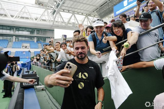 世界网球队力克日本网球队,瓦林卡制霸全场的简单介绍 世界网球队力克日本网球队,瓦林卡制霸全场的简单介绍