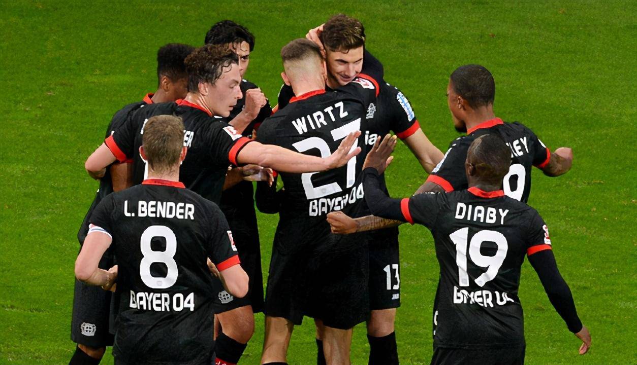 法国逆转勒沃库森,加维统治全场的简单介绍 法国逆转勒沃库森,加维统治全场的简单介绍