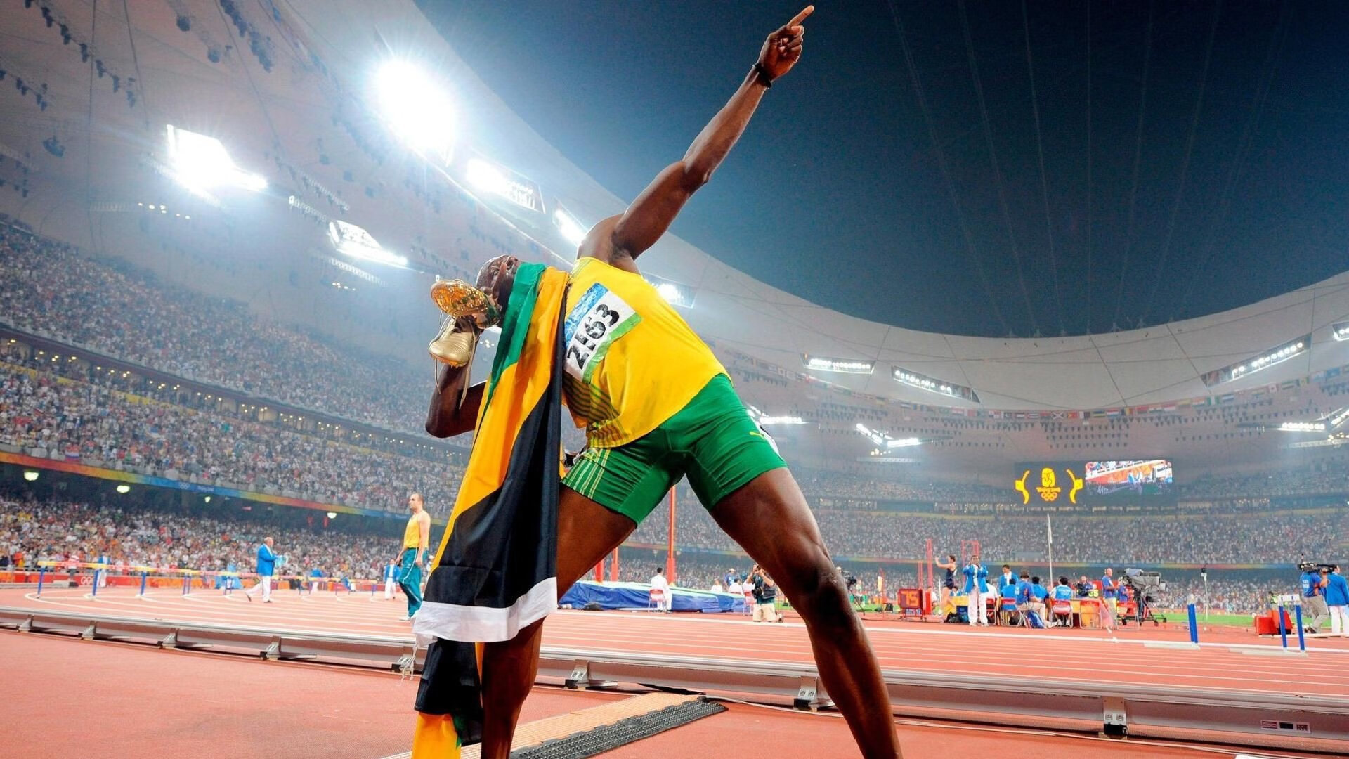 双城记，当利拉德接管世界杯，凯尔特人用最后一秒点燃波士顿