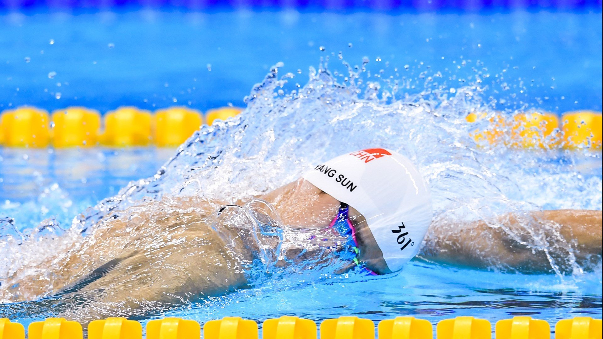 双城记，上海火力全开，詹姆斯亚平宁称王